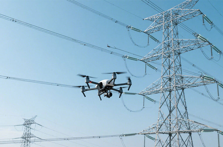 巡线千里眼：热像仪在输电线路巡检中的高空应用