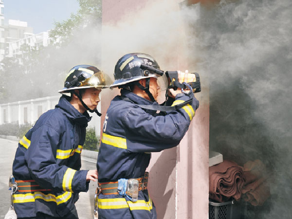 firefighting-rescue-493.jpg